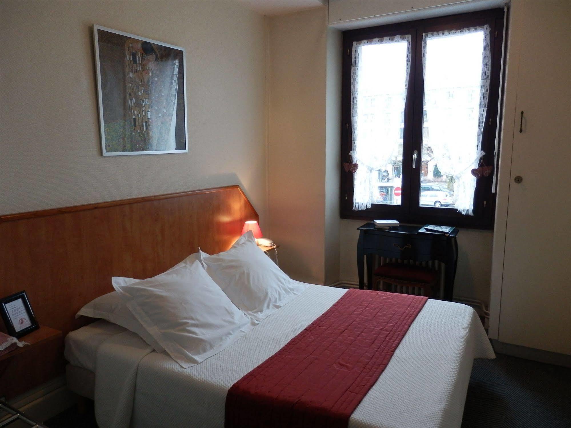 Le Comte Rouge Hotel Thonon-les-Bains Buitenkant foto